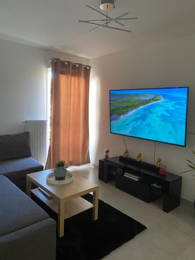 Appartement T2, résidence au calme. Parking privé Marsiglia Esterno foto