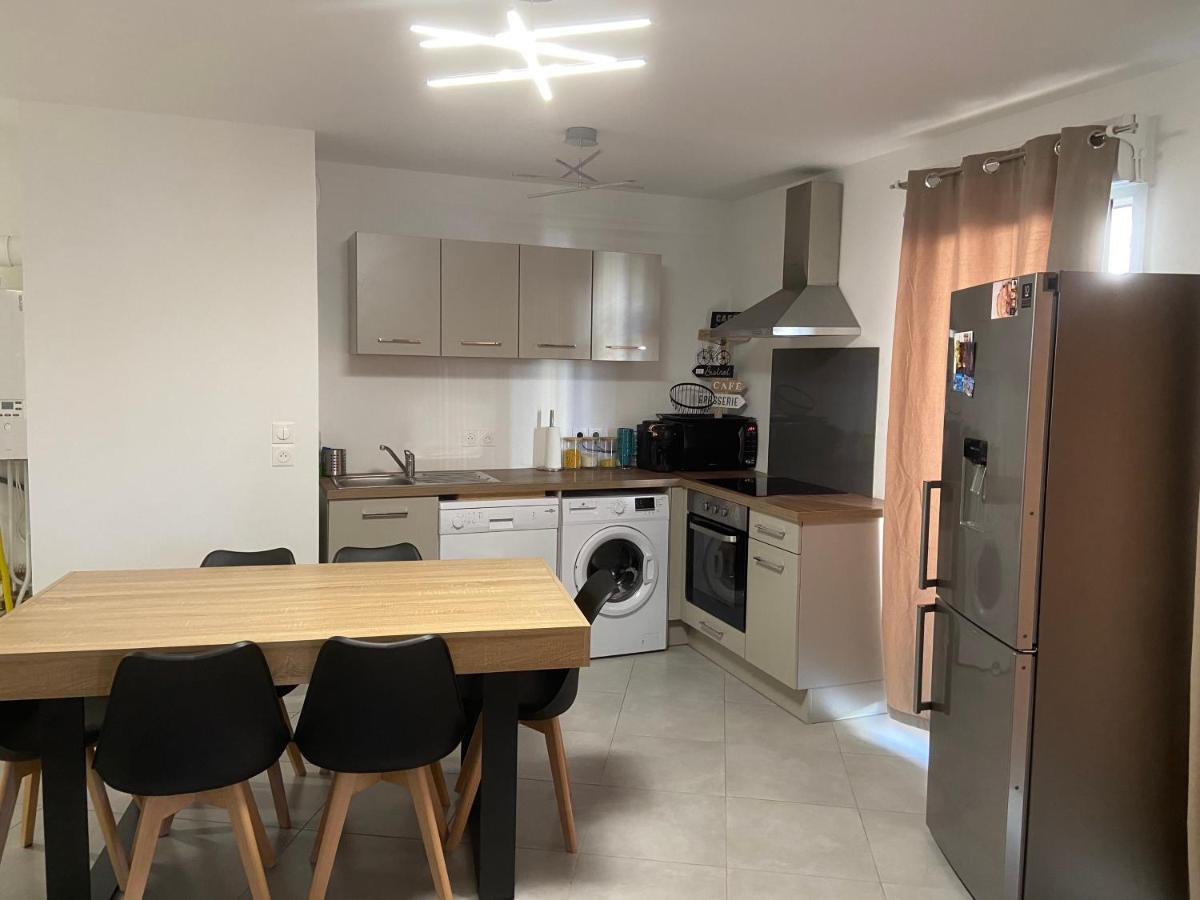 Appartement T2, résidence au calme. Parking privé Marsiglia Esterno foto